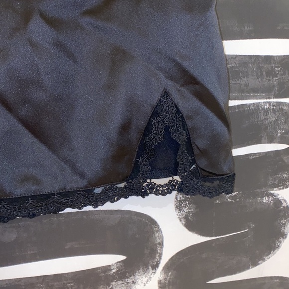 Party Skirt - Picture 2 of 3